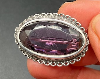 Antique English Sterling Silver  and large oval shape purple glass pin brooch, 1913, 1910s,  Traditional pin English silver brooch