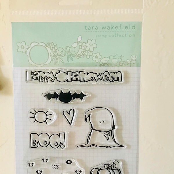 Stamps // Friendly Ghost // Clear Stamps // Scrapbooking // Halloween // stamp sets