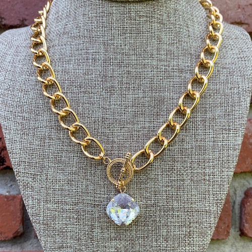 Toggle Clasp Chain Necklace With Crystal Charm Gold Chain Etsy