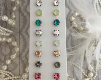 GLITZY ROCKS Rhinestone Crystal Stud Earring. 8mm Single Stone Solitaire Earring. Simple Stud Earring Bridal Earring, Rose Gold Stud Earring