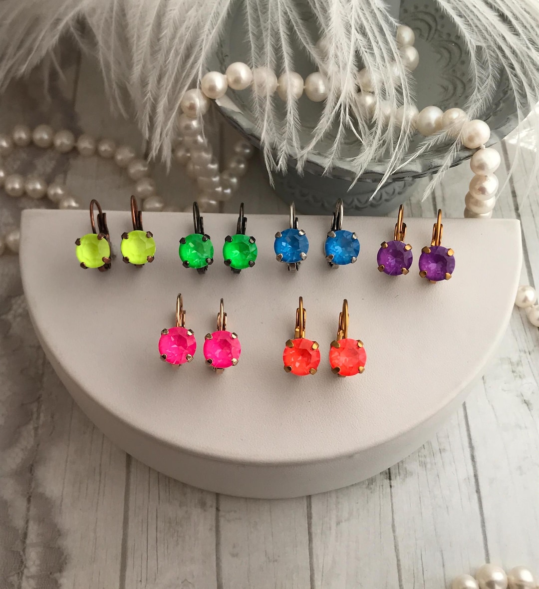 ELECTRIC GREEN Umi Drop Earring main image 1