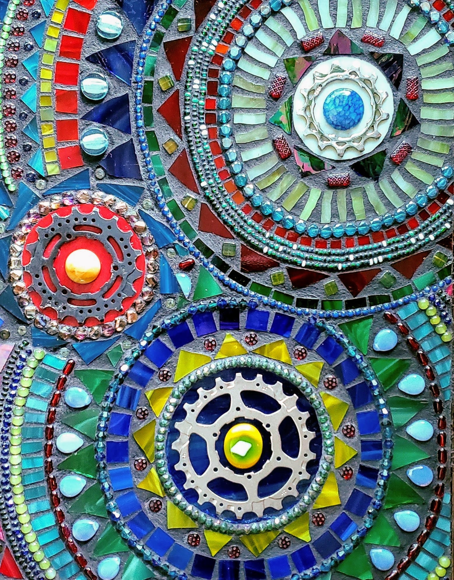 Mandala Art Mosaic Glass Pieces, Vivid Crystal- 160g – Lincraft