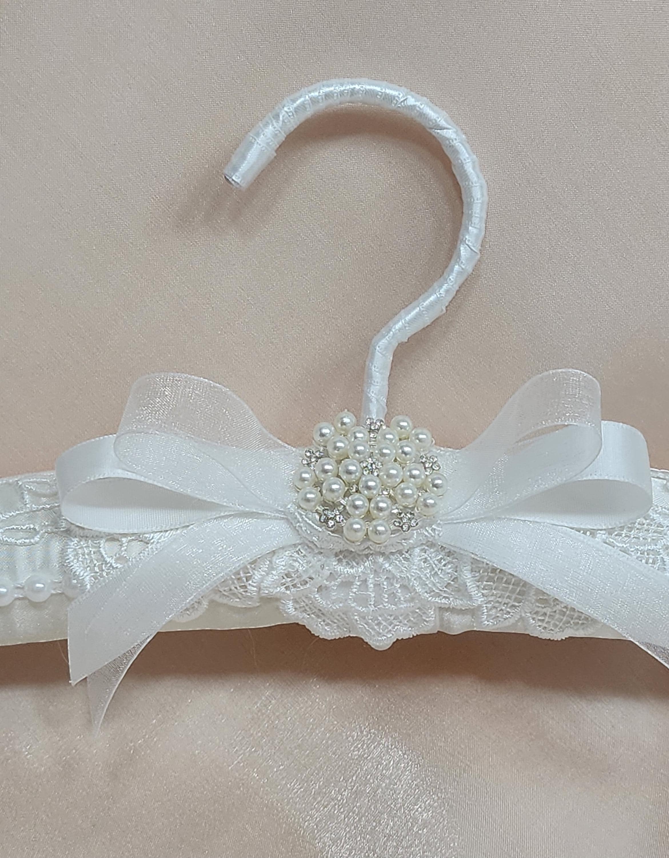 Brides Wedding Dress Hanger, Bridal Shower Gift For Bride To Be, Bridal  Hanger Padded, Satin Hanger For Bride, Padded Hanger, Brides Gift
