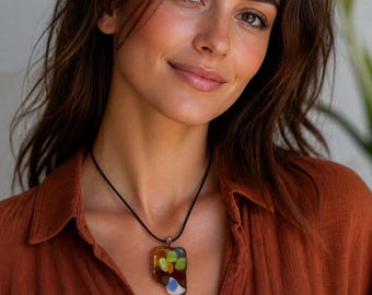 Pendant Necklace Whimsical Handmade Wispy Glass fused  NEC107
