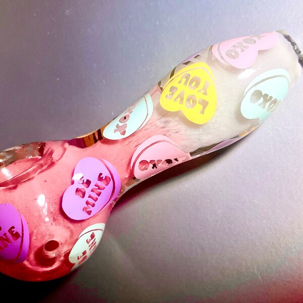 VALENTINES DAY heart candy glass pipe 4"  - 420 gifts smokers bowl piece, personalized and custom made!!  Cannabe Your Valentine, add names