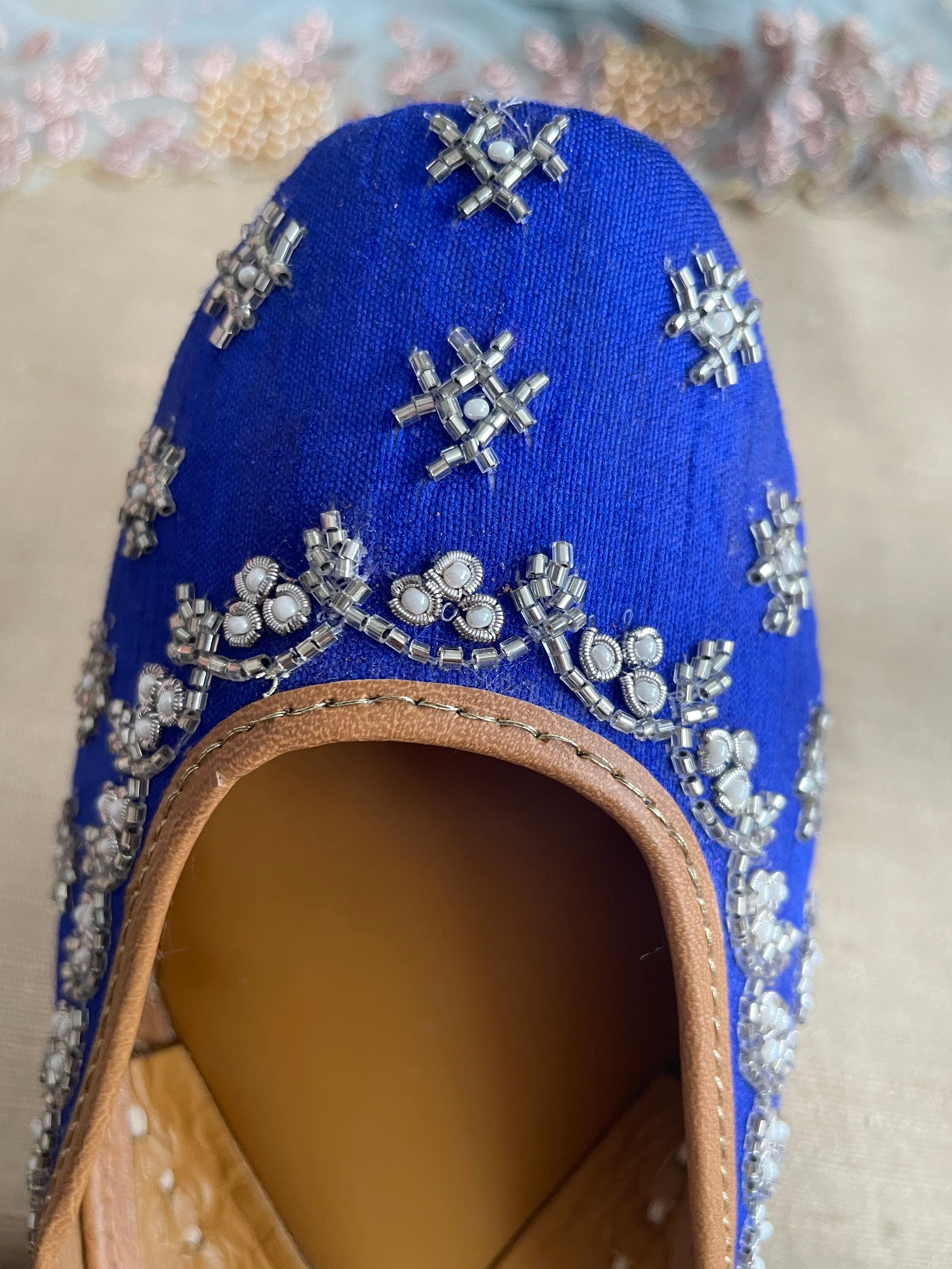 Blue Juttis Punjabi Jooti Women Shoes Khussa Embroidered Pumps