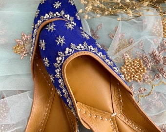 Blue Juttis Punjabi Jooti Women Shoes Khussa Embroidered Pumps