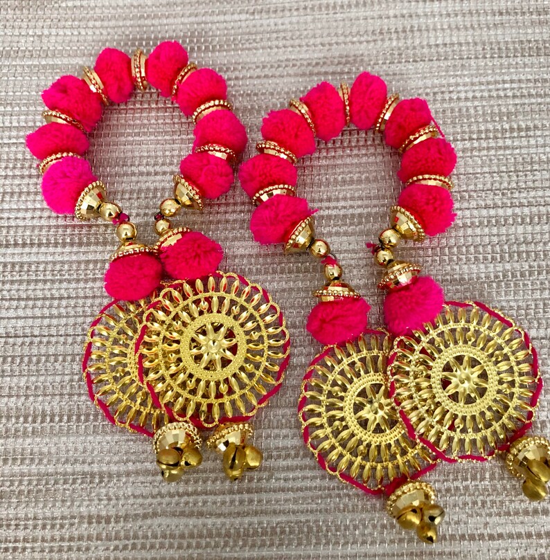 Download 8x New Style Slip-on Gana Sangeet Mehndi Ganey Ganaas ...