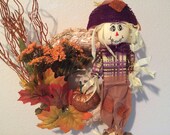 Fall Wreath, 10 in straw with fall foliage and adorable scarecrow FW-2