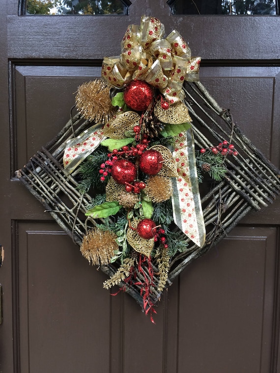 18 In Square Grapevine Christmas Wreath Gold And Red Holiday Etsy
