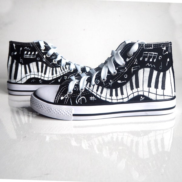 Music Note Pattern Print Black Sneaker Shoes For Men Women