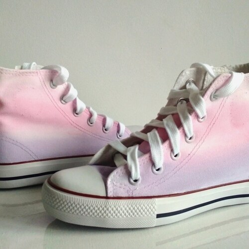 pink ombre converse