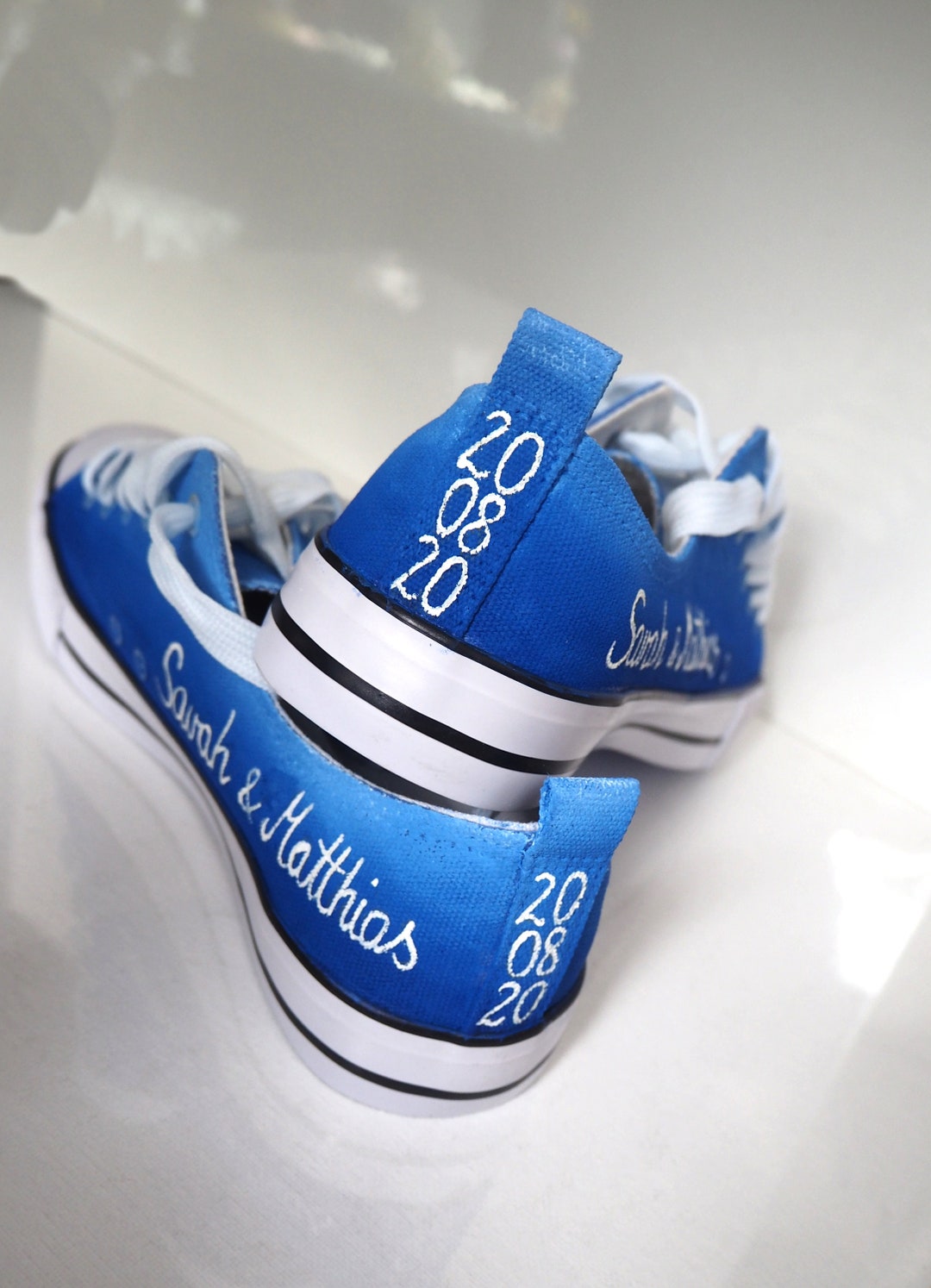 all black jordan sandals