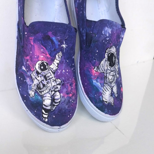 pg space shoes