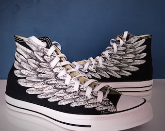 Zapatos de alas de ángel negras pintados a mano: zapatillas con