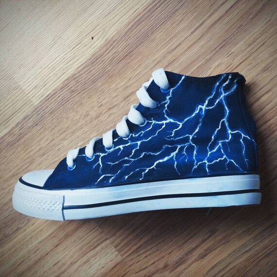 Ale domesticeren Pikken Custom Lightning bolt schoenen Glow in the Dark Schoenen - Etsy Nederland