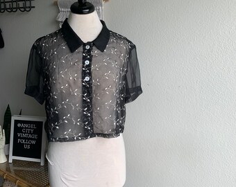 S, M Vintage Sheer Metallic Collared Cropped Blouse