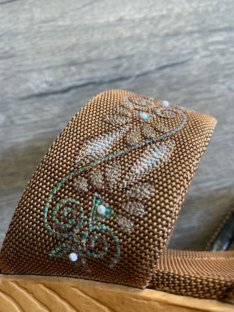 90/'s Sandals LEI Vegan Chunky Platform Sandals