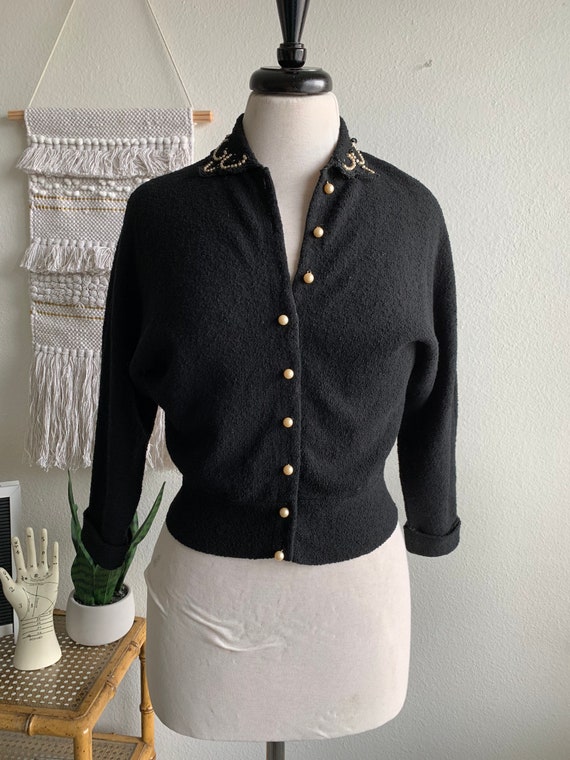 VTG 1940’s black dolman sleeved collared cardigan