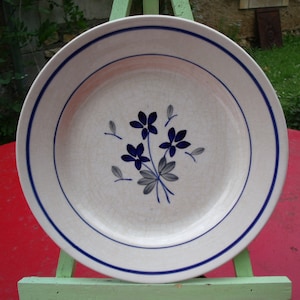 french tableware  , Gien,  6  french dinner&#39;s  plate , Elen model , 1940 , perfect condition, handpainting