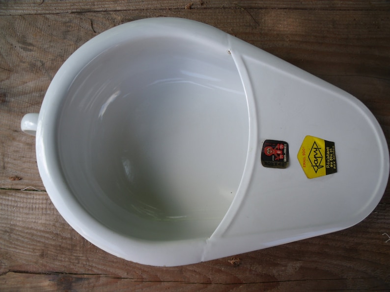 Antique French White Enameled Bed Pan ,JAPY , Very Nice Condition