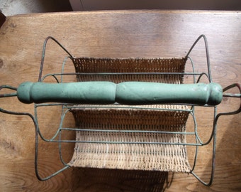 vintage french bottle basket , 70's , very nice condition