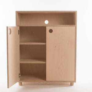 Meuble Meiji - Pieds / Socle / Roues en frêne - Contreplaqué de bouleau de la Baltique / Forbo Lino / Stratifié - Personnaliser le design et les matériaux