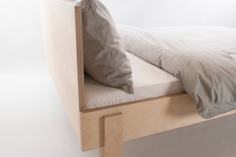 Il letto nordico // Letto basso modulare / Compensato di betulla / Internazionale / Dimensioni personalizzate / Matrimoniale / Singolo / King Personalizza design materiali immagine 5