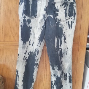 Ladies Coldwater Creek bleached black/gray/white dyed Jeans size 8 image 1