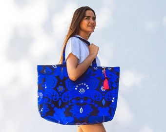 Oversized beach bag / personalized weekend tote / bridesmaid totes / navy and gold bold print fabric