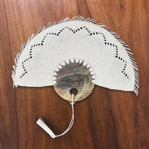 Vävda solfjädrar för bröllop / personlig träsolfjädrar / unika bröllopsgåvor / handvävda solfjädrar boho bröllopsdekorationer bild 2