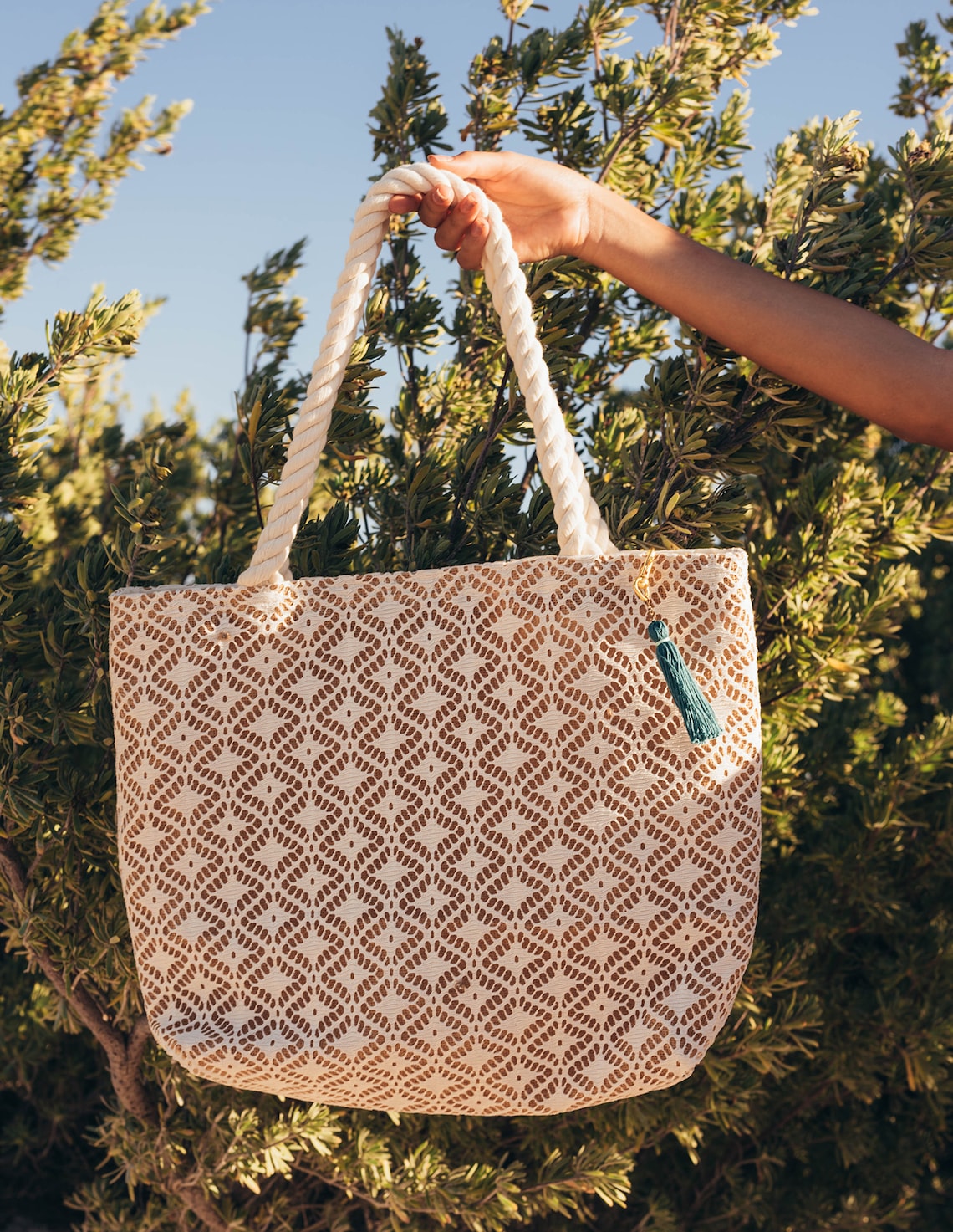 White Woven Beach Bag With Tassel / Personalized Jute Beach Etsy