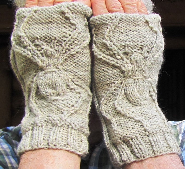 Spider Hand Warmer Knitting PATTERN Handwarmers Fingerless Etsy