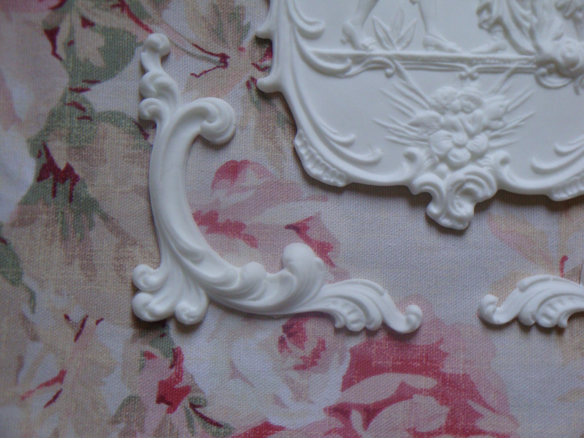 Romantic Courting Man Woman*cherub Scroll Furniture Applique Pediment ...