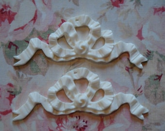 Shabby Chic Flexible French Bow Ribbon 2 pcs. Furniture Appliques Architectural Pediment Trim