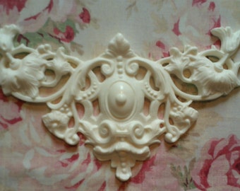 Large Acanthus Scroll Bead Center Flex Furniture Applique Architectural Onlay Pediment Trim