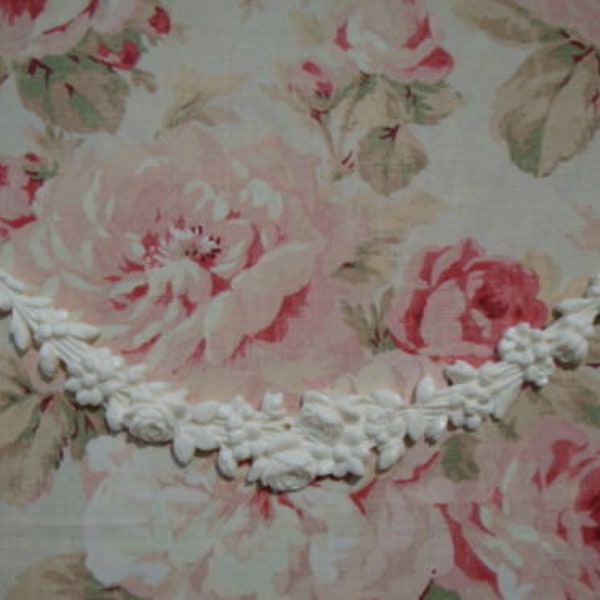 Shabby and Chic Flexible Floral Swag Furniture Applique Pediment