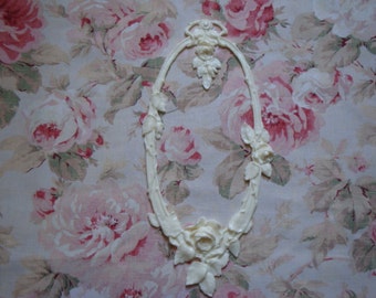 FLEXIBLE Lg Oval Climbing Rose & Leaf Center Architectural Furniture Applique Pediment