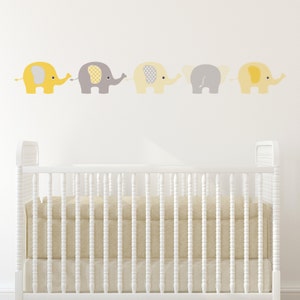 Gelbe Elefanten Mauer Sticker-Decals. Dschungelmenschenverachte für Kinderzimmer und Kinderzimmer