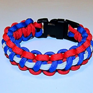 Rot, Weiß und Blau Paracord &quot;&quot;Survival&quot;&quot; Armband.&quot;