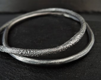 set of two bangles, statement silver bangles, oxidized silver bracelet, solid silver 925