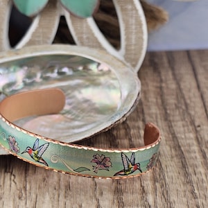 CBR - Hummingbird - Beautiful adjustable COPPER cuff bracelet.