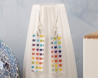 Regenbogen Herzen - Laser geschnitten Leichte Ohrringe aus Acryl - Sterling Silber Haken
