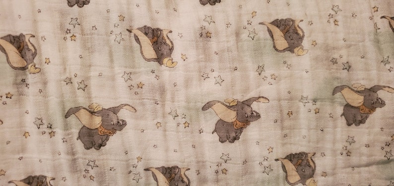 Disney Dumbo Swaddling Fabric by the half yard 100/% Cotton.