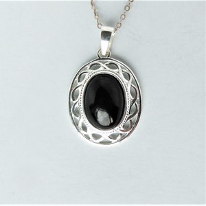 Whitby Jet and Silver Rope Edge Pendant