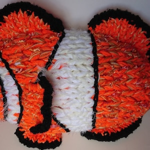 Extreme Knitted Clownfish Cushion, Clownfish Sofa Pet