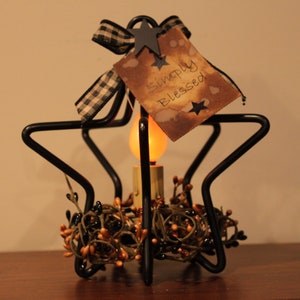 Small 3D Iron Star with Low Wattage Electric Flickering Candelabra light, Bow, Star, Hang Tag and Pip Berry Ring image 1