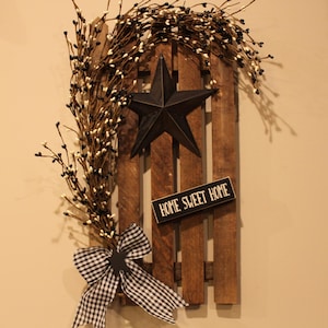Decorated Tobacco Lath Fence with Star, Pip Berries, Home Sweet Home Sign and Bow