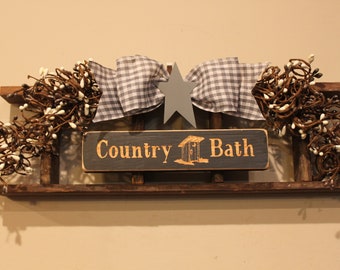 Small Authentic Tobacco Lath Ladder with Berries, Country Bath Sign, Star and Bow