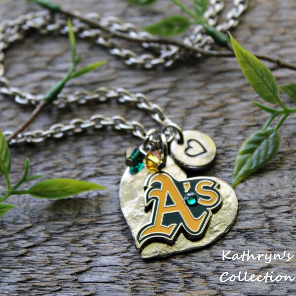 PREORDER Oakland Necklace in Kacey Fairy main image 1